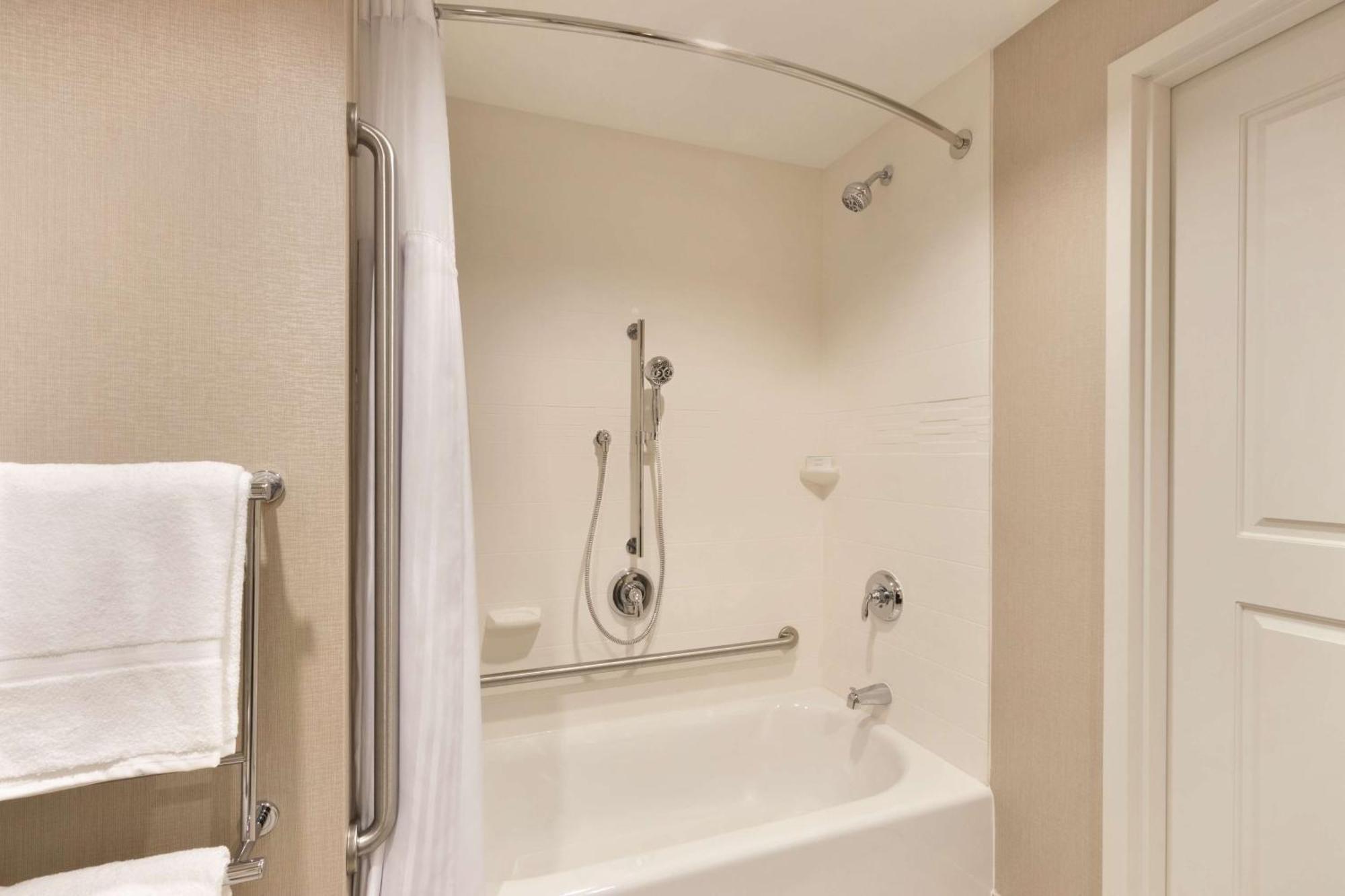 Homewood Suites By Hilton Calgary Downtown Zewnętrze zdjęcie