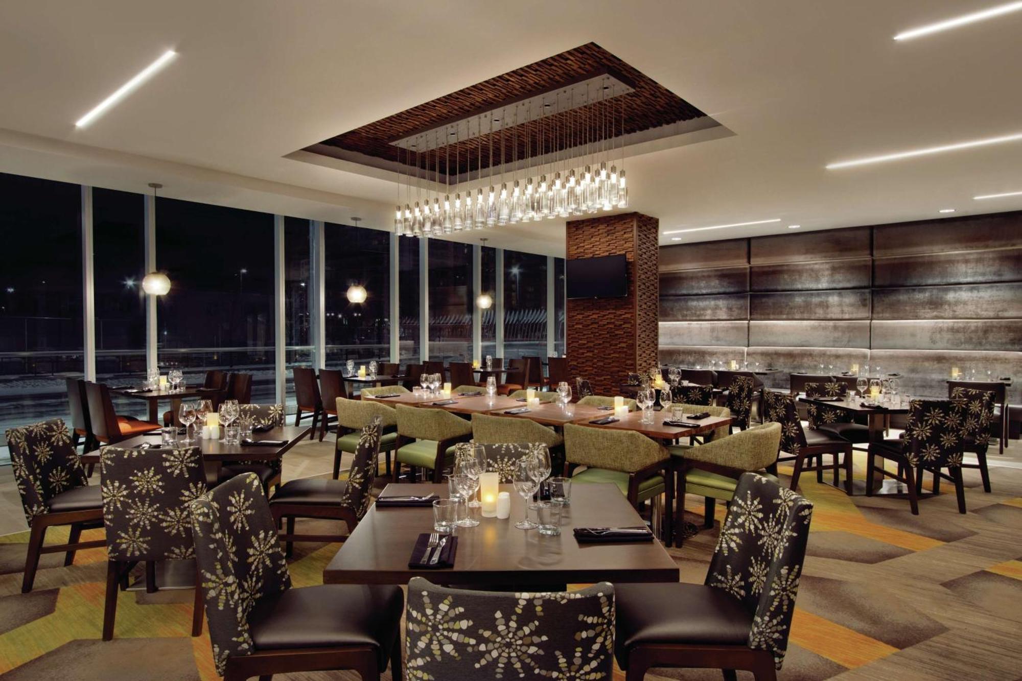 Homewood Suites By Hilton Calgary Downtown Zewnętrze zdjęcie